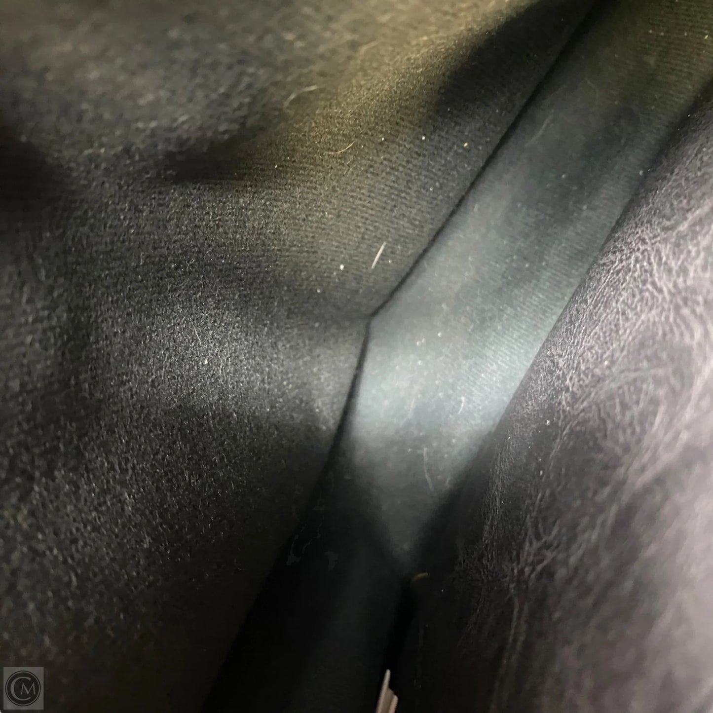 Crossbody By Cmf, Size: Large