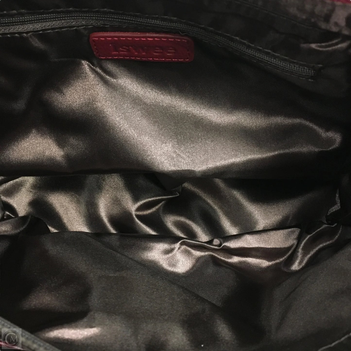 Handbag By Iswee, Size: Medium
