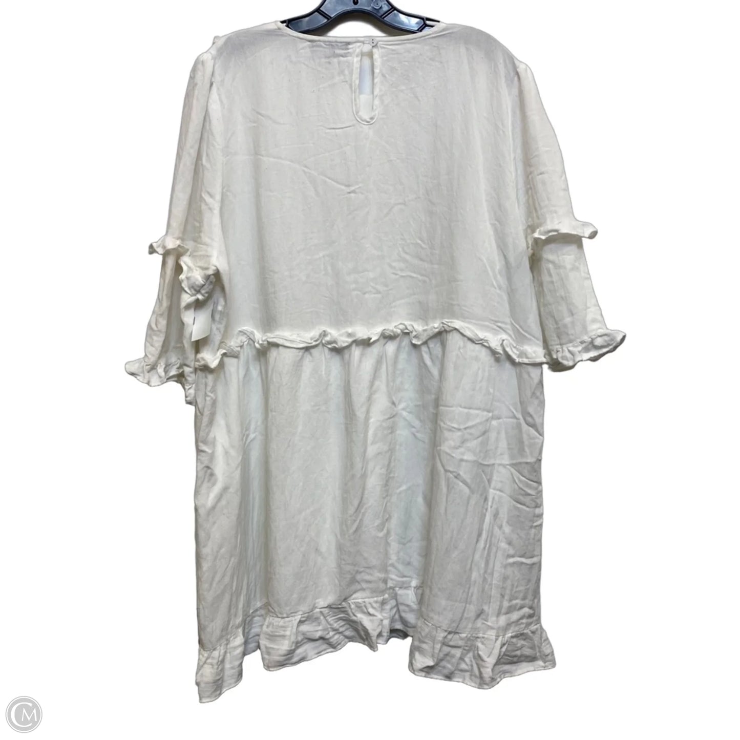 Dress Casual Short By In The Style In White, Size: 2x