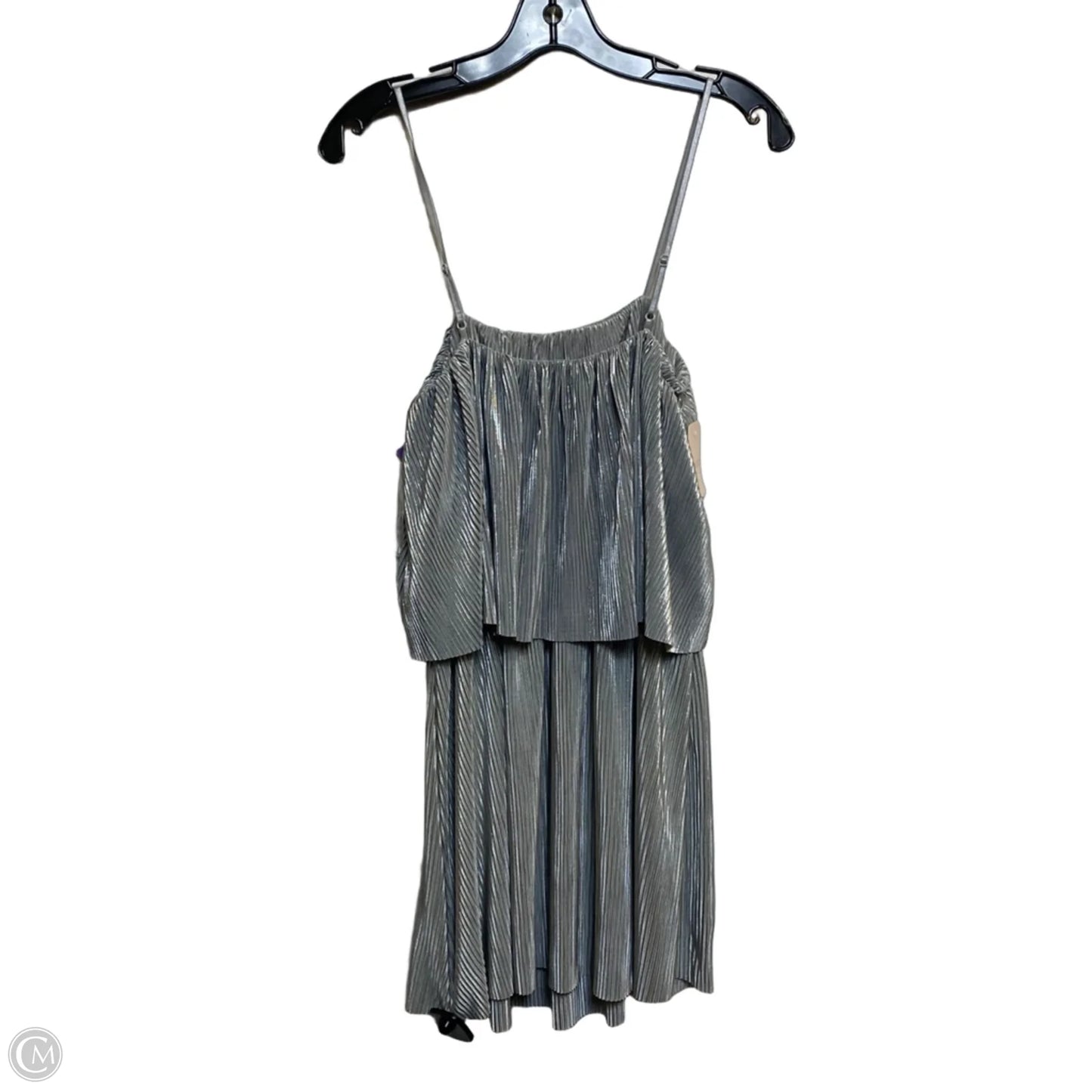 Dress Casual Short By Timing In Silver, Size: M