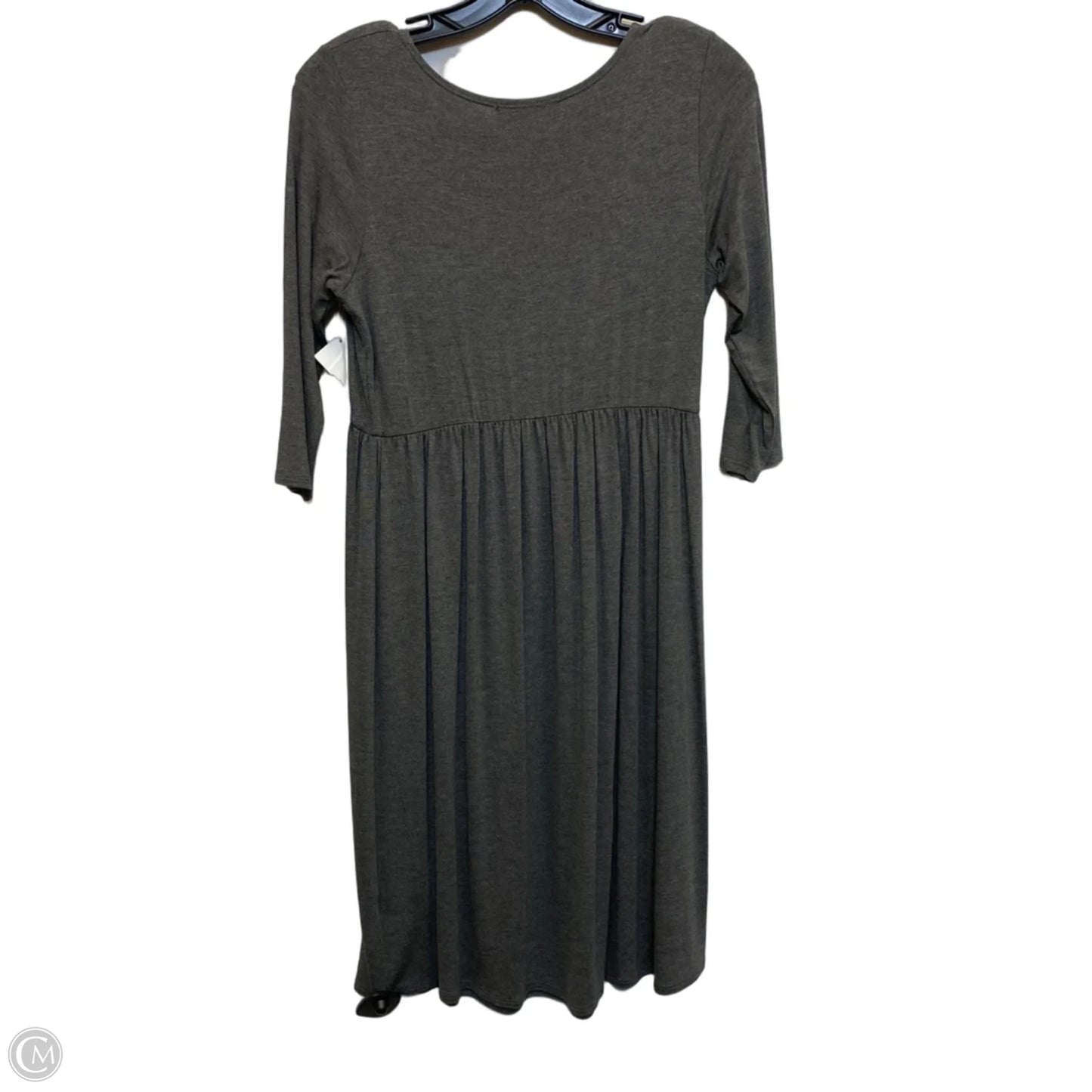 Dress Casual Short By Bates Sisters In Grey, Size: S