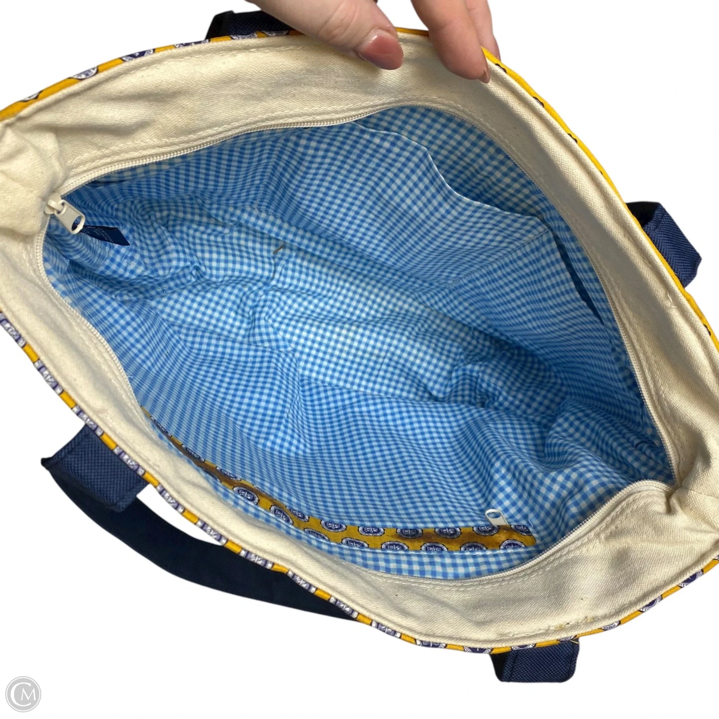 Tote Designer By Vineyard Vines, Size: Medium