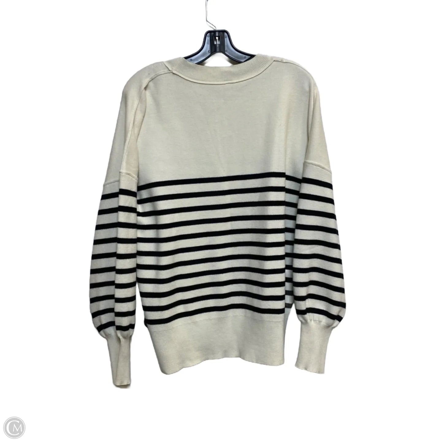 Sweater By Clothes Mentor In Cream, Size: L