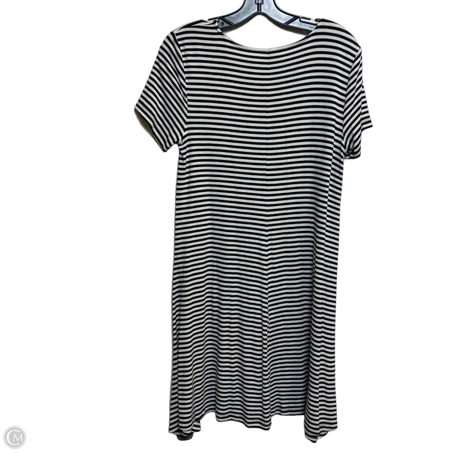Dress Casual Short By Old Navy In Black & White, Size: M