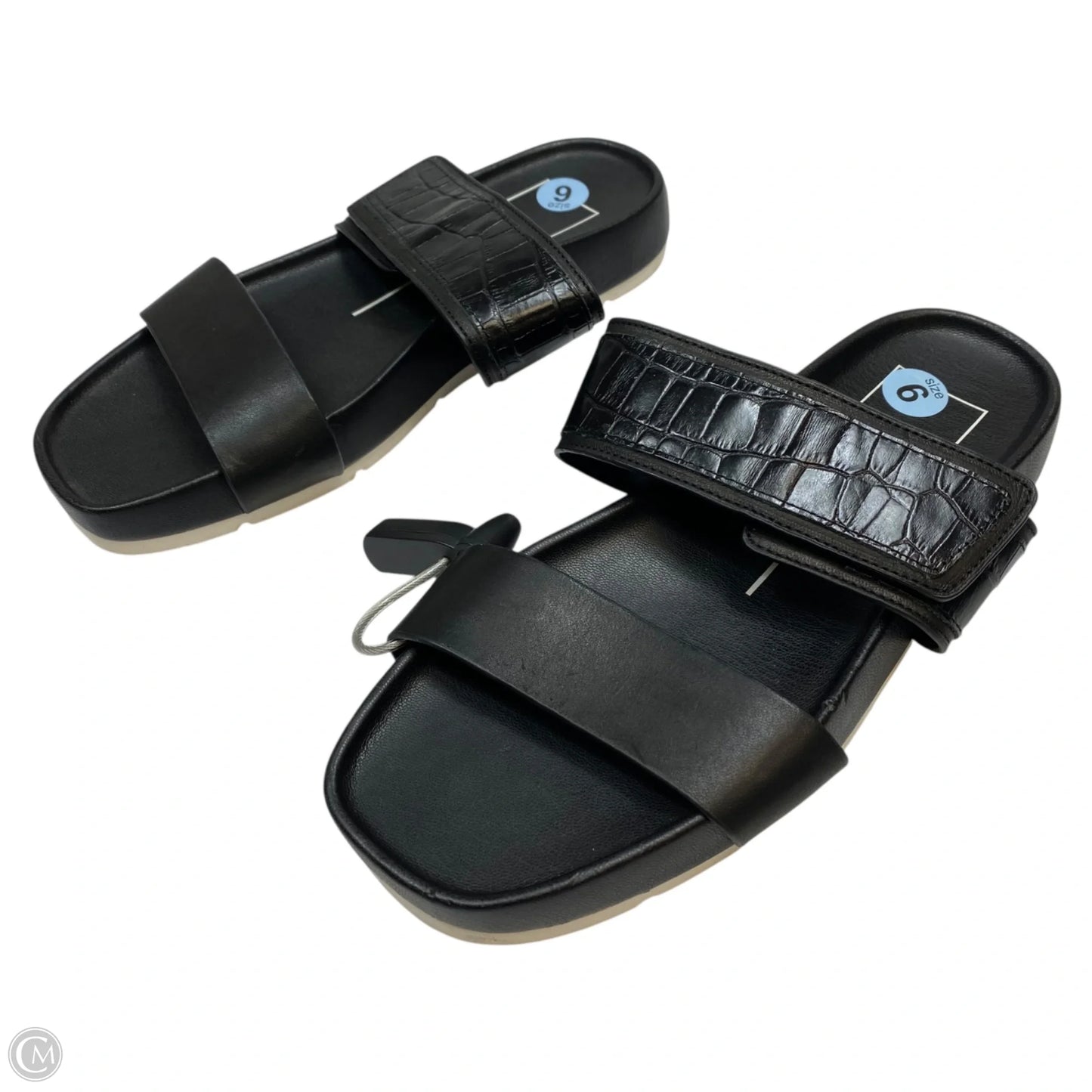 Sandals Flats By Dolce Vita In Black, Size: 6