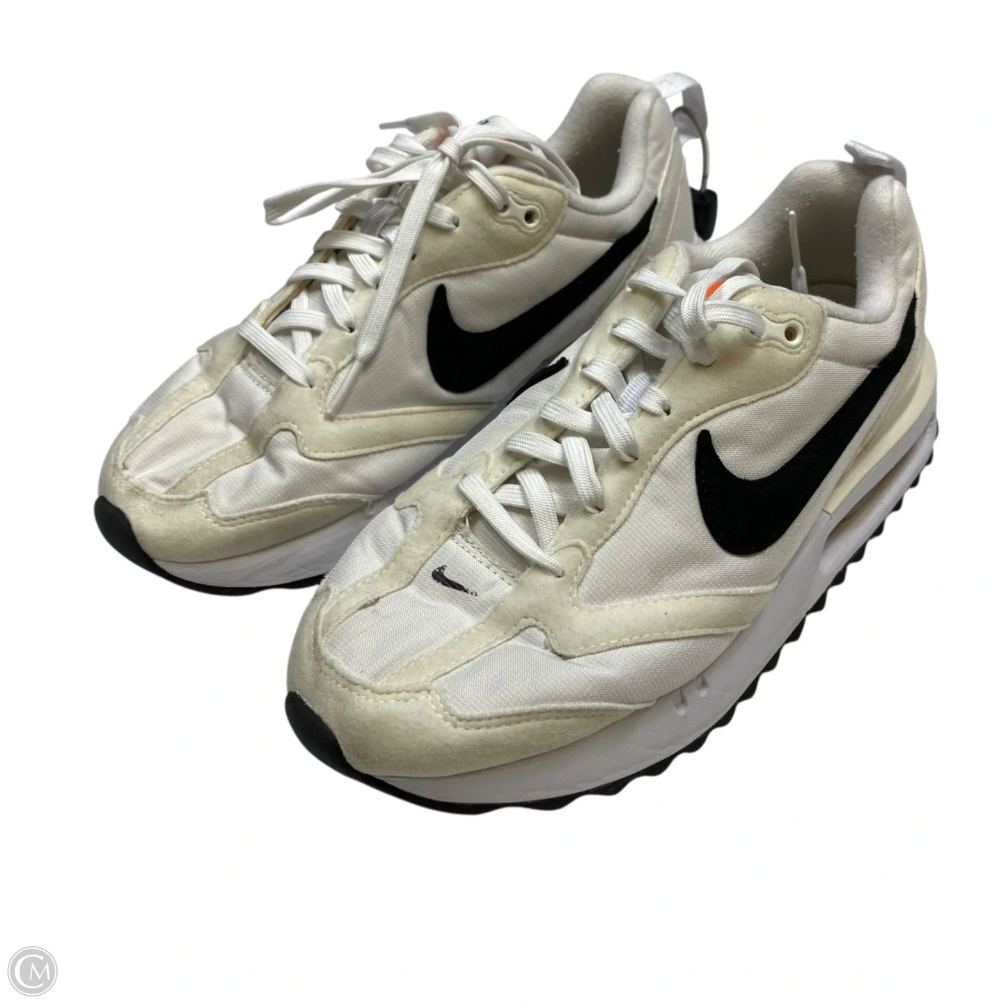 Shoes Athletic By Nike In Black & White, Size: 7.5