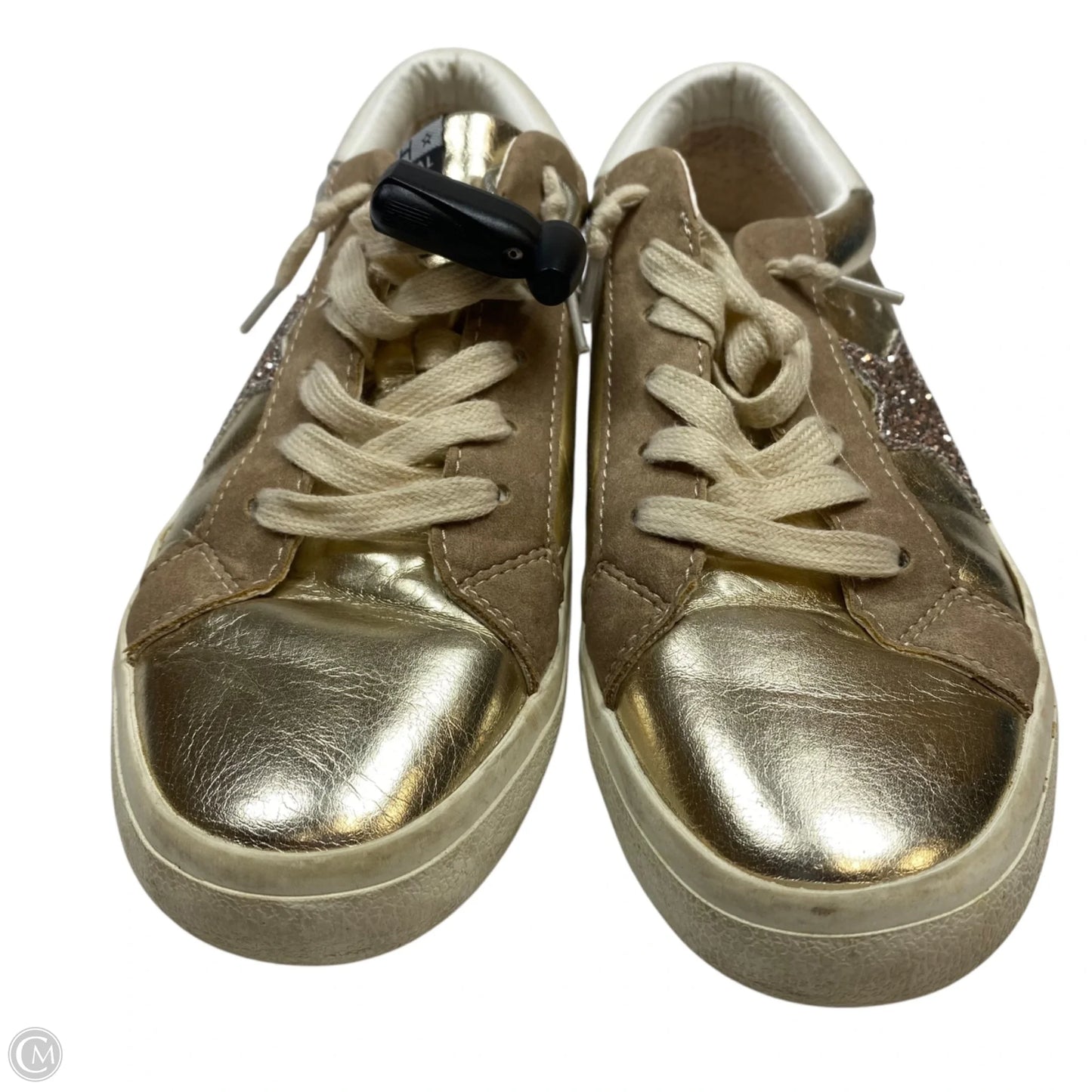 Shoes Sneakers By Vintage Havana In Gold, Size: 9