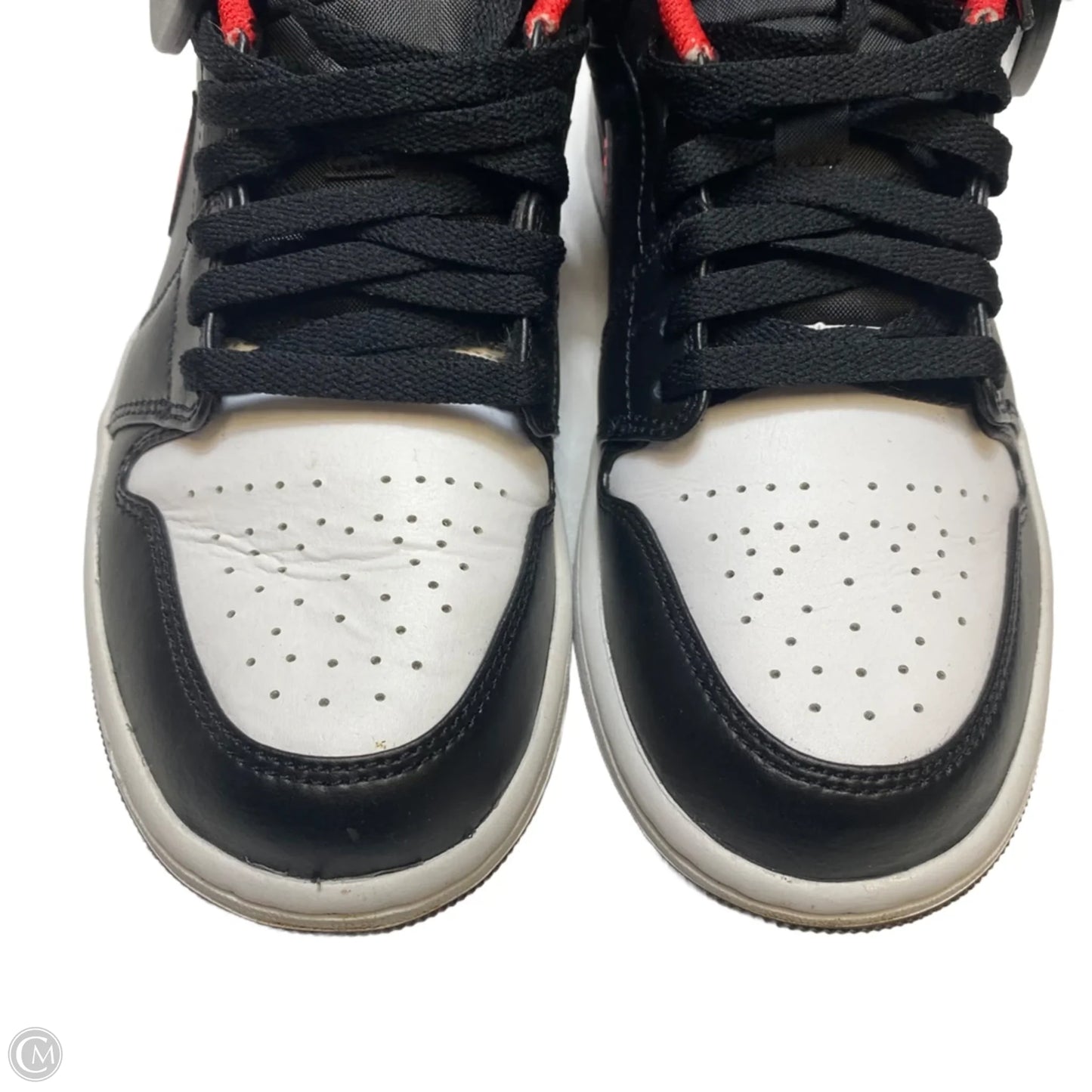 Shoes Luxury Designer By Jordan In Black & Red, Size: 9.5