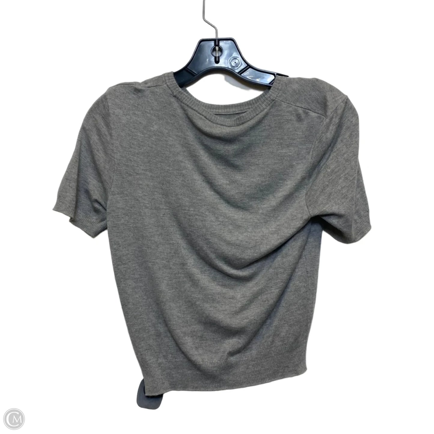 Top Short Sleeve By Divided In Grey, Size: S