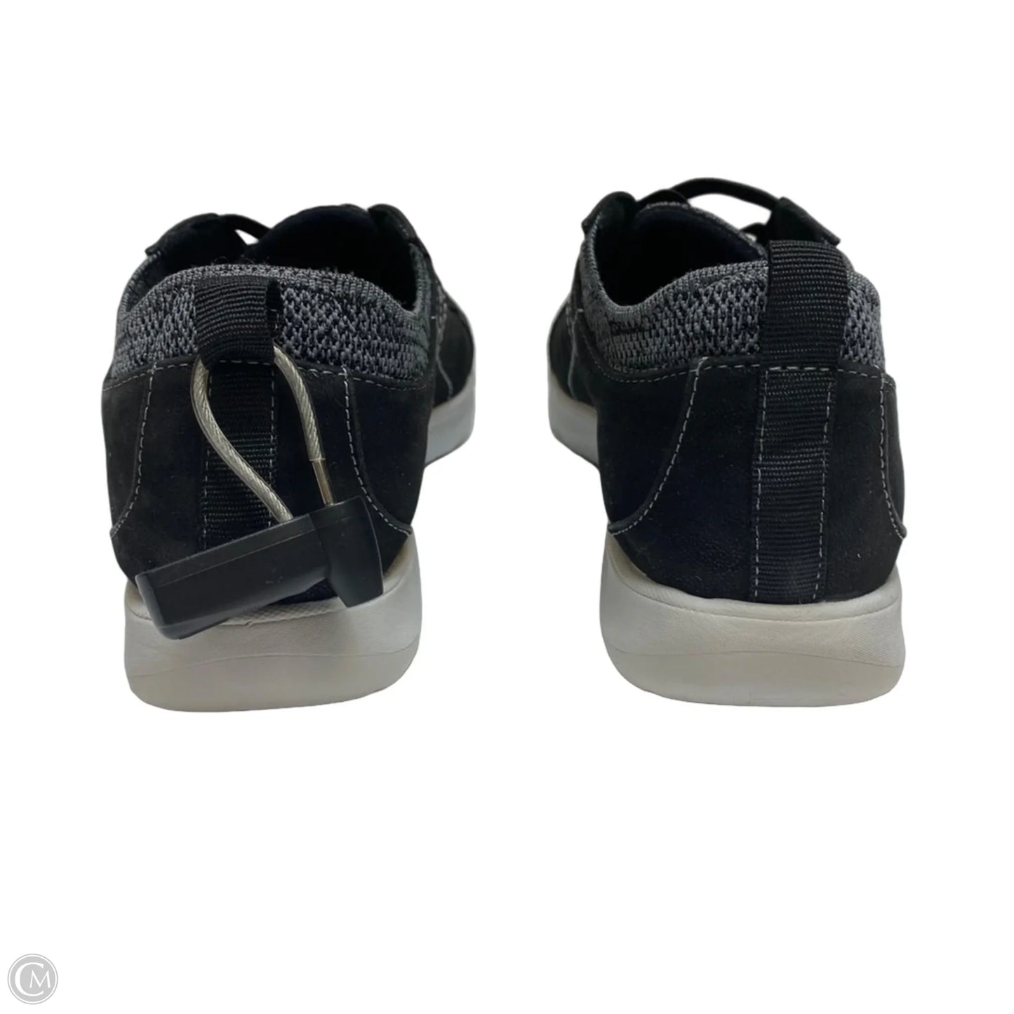 Shoes Sneakers By Clarks In Black, Size: 9.5