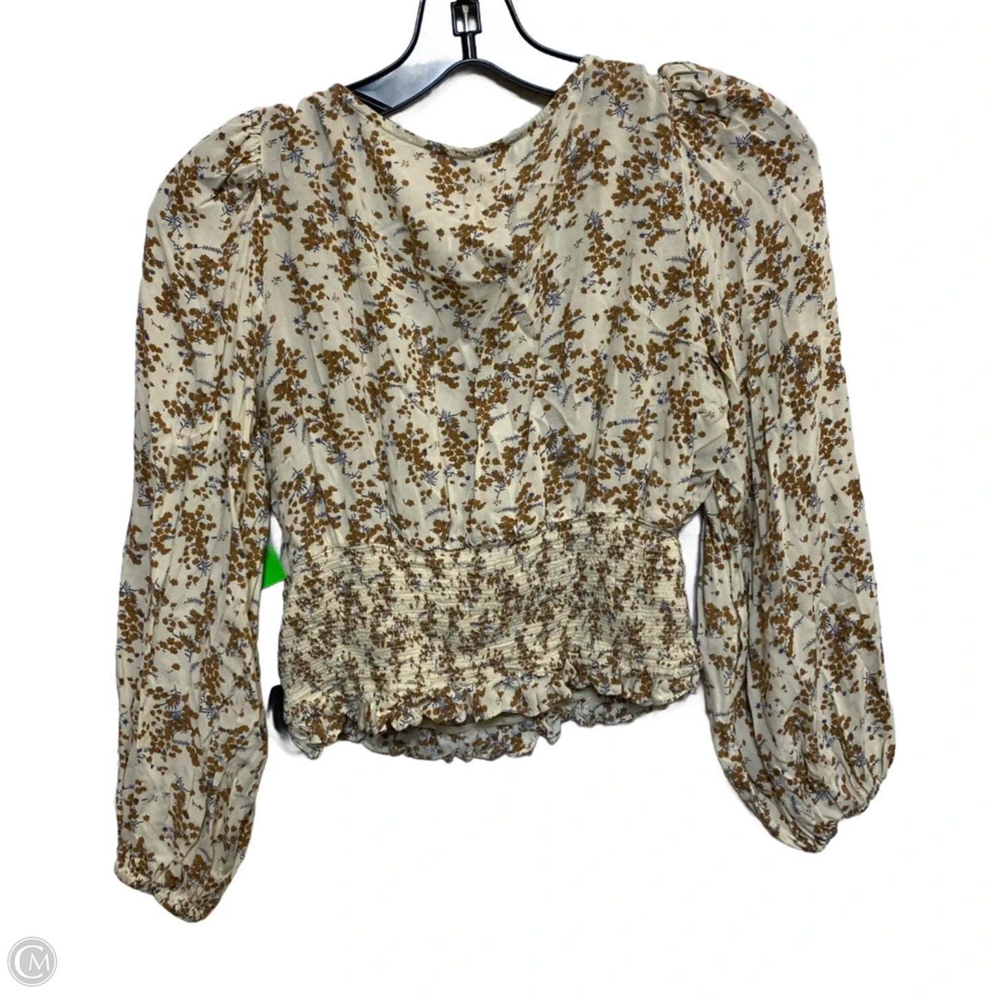 Top Long Sleeve By Grade & Gather In Cream, Size: M