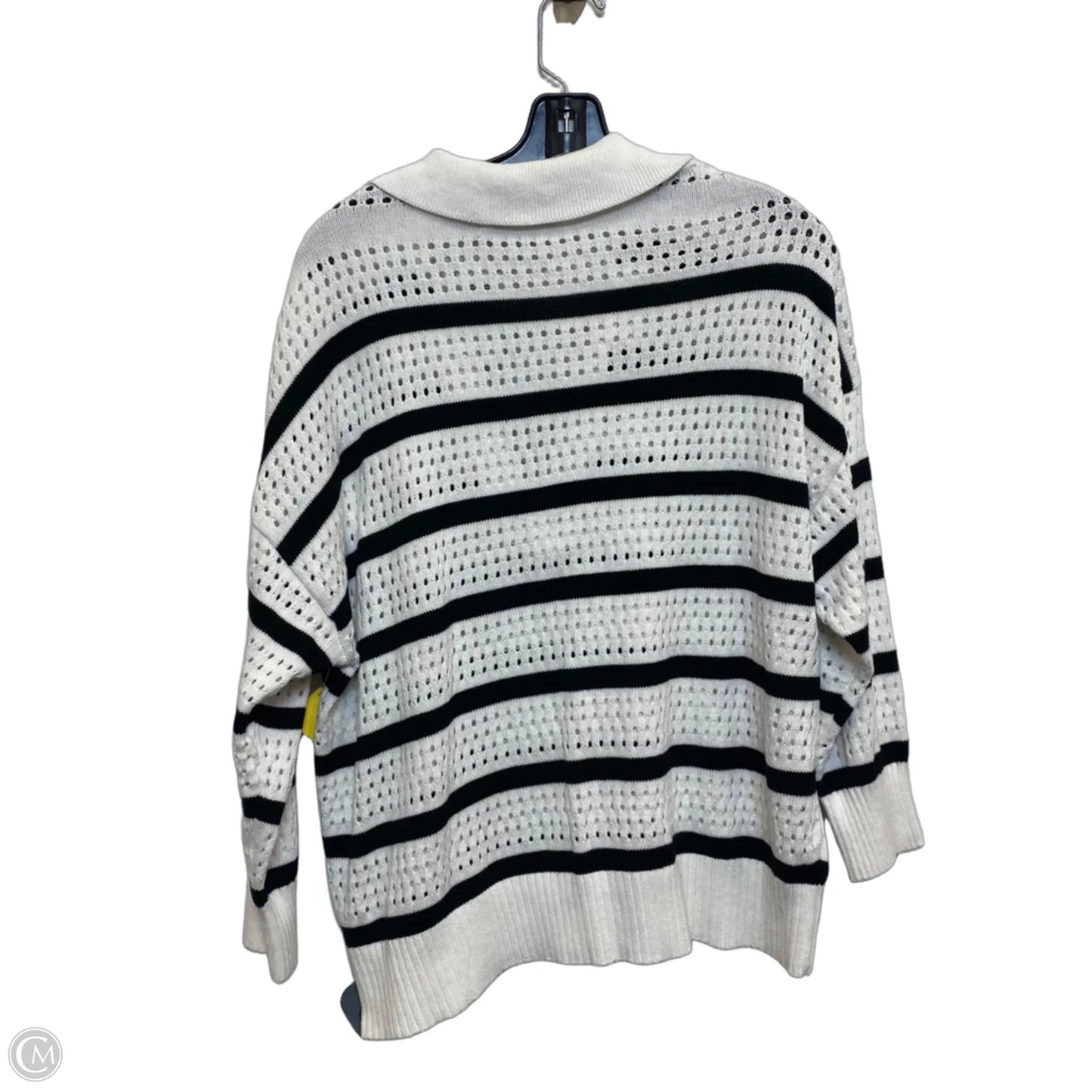 Top Long Sleeve By Torrid In Black & White, Size: L