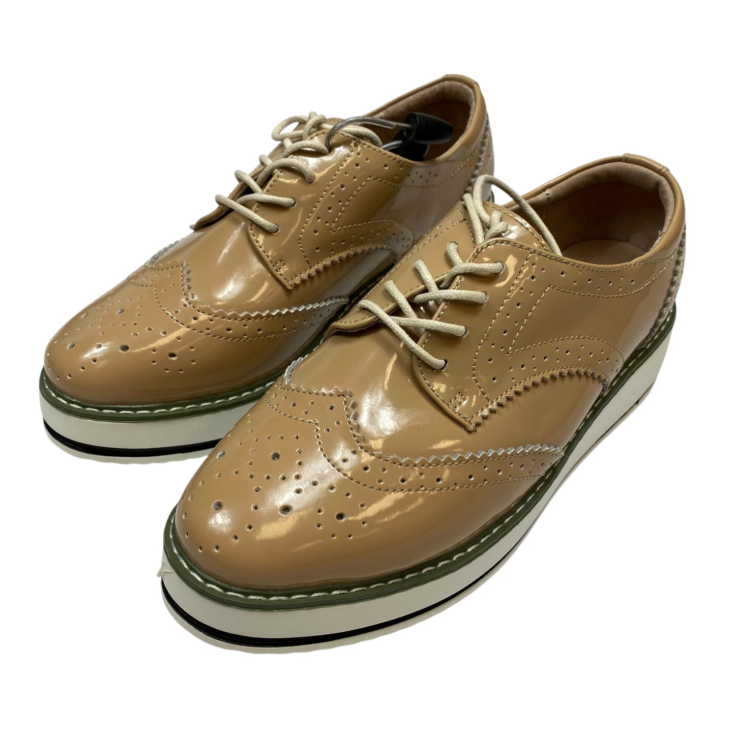 Shoes Sneakers By Fashion In Tan, Size:8.5