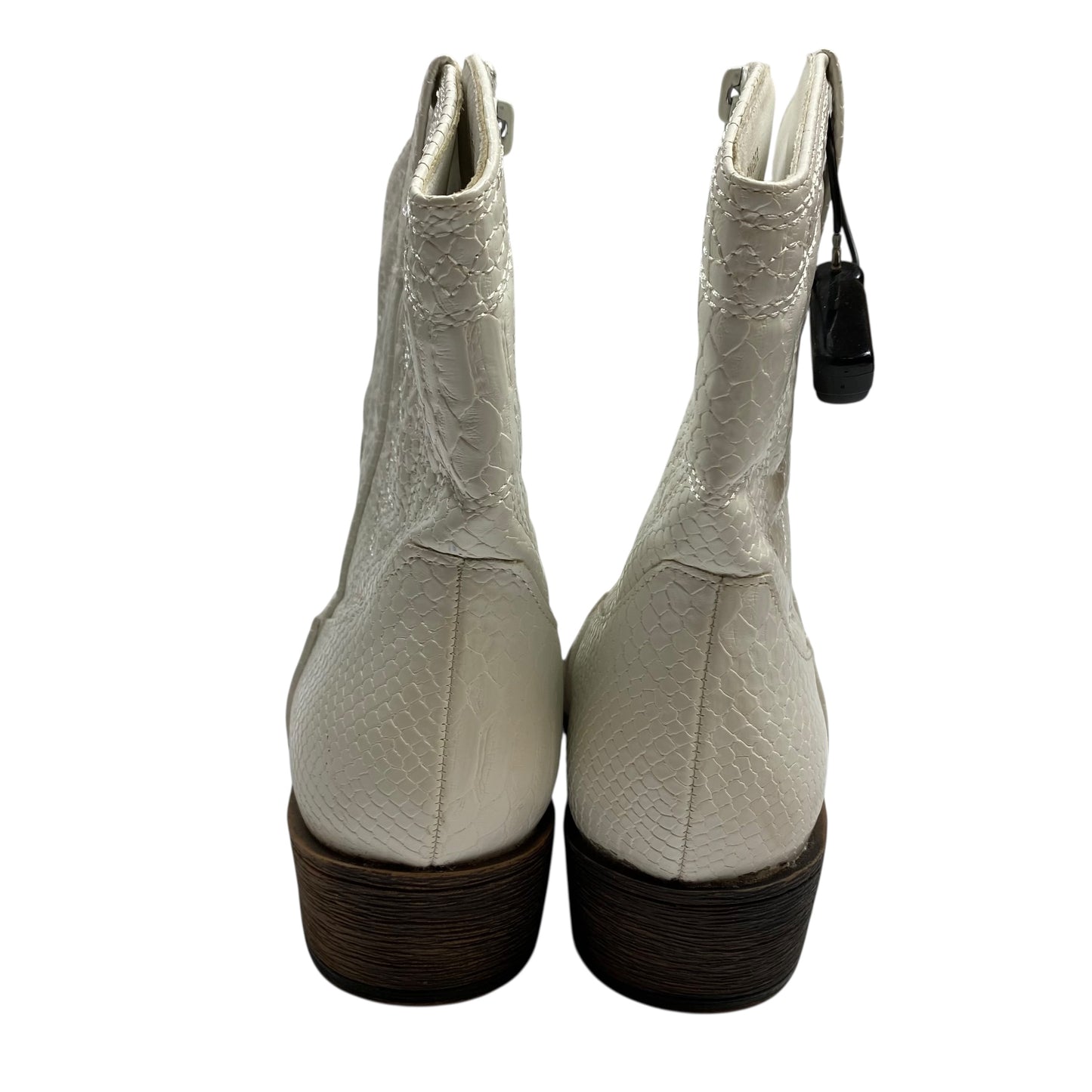 Boots Western By Coconuts In White, Size:7