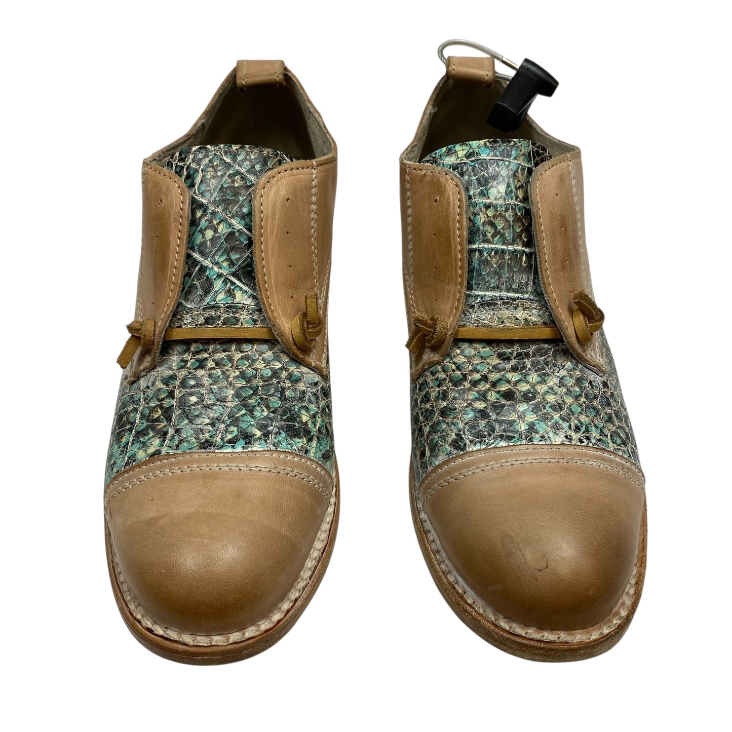 Shoes Designer By Freebird In Brown, Size:8
