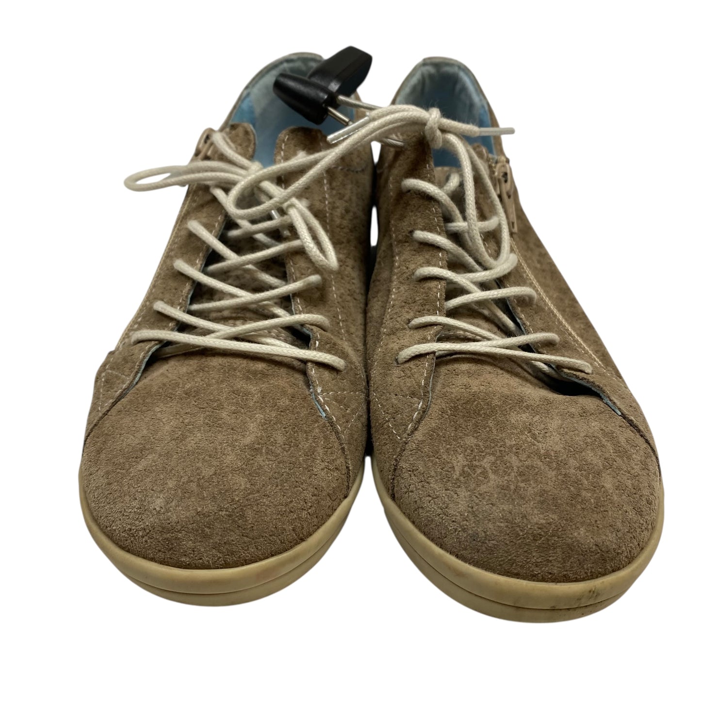 Shoes Sneakers By Cloud Footwear In Brown, Size:9
