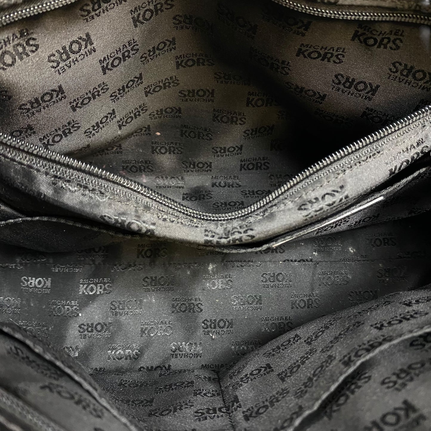 Handbag Designer By Michael Kors In Black, Size:Medium