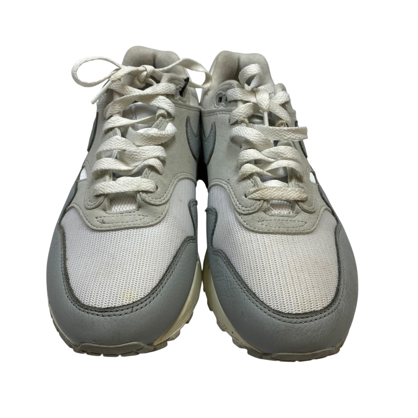 Shoes Athletic By Nike In Grey & White, Size:9.5