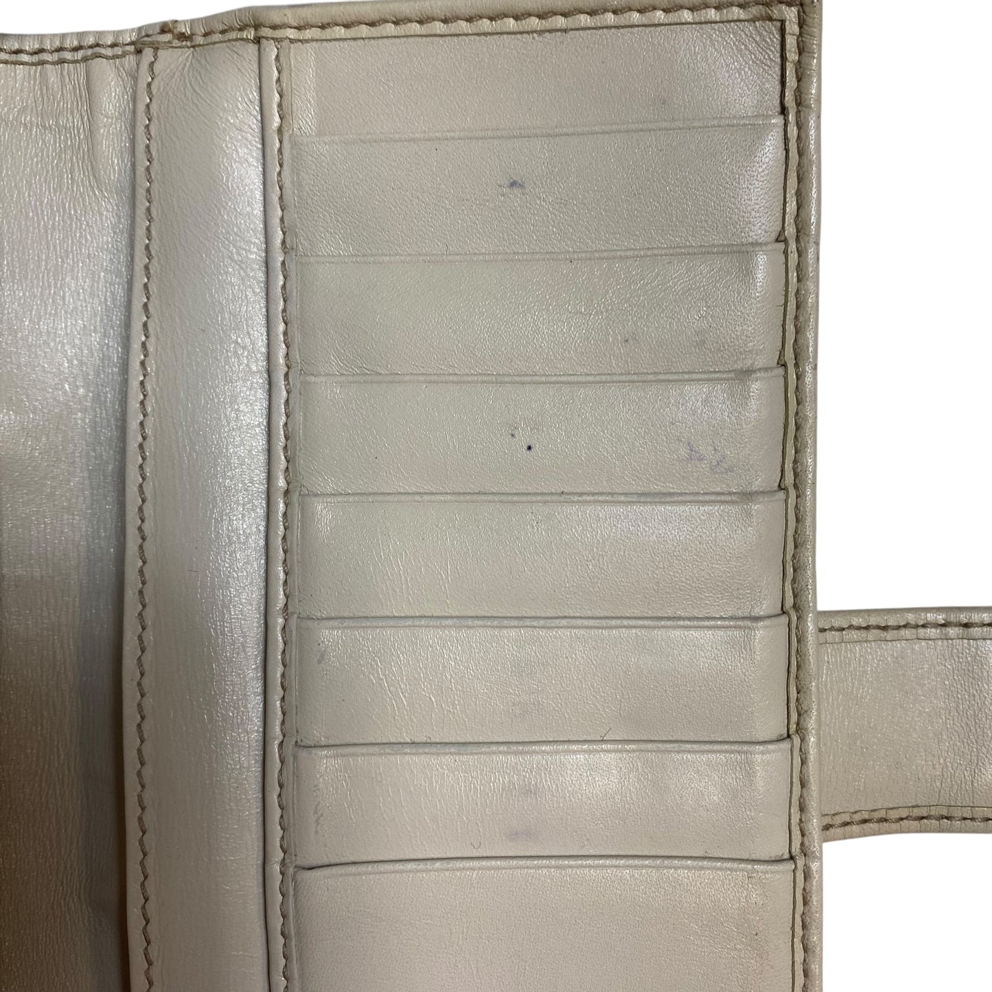 Wallet Luxury Designer By Gucci In Cream & Tan, Size:Medium