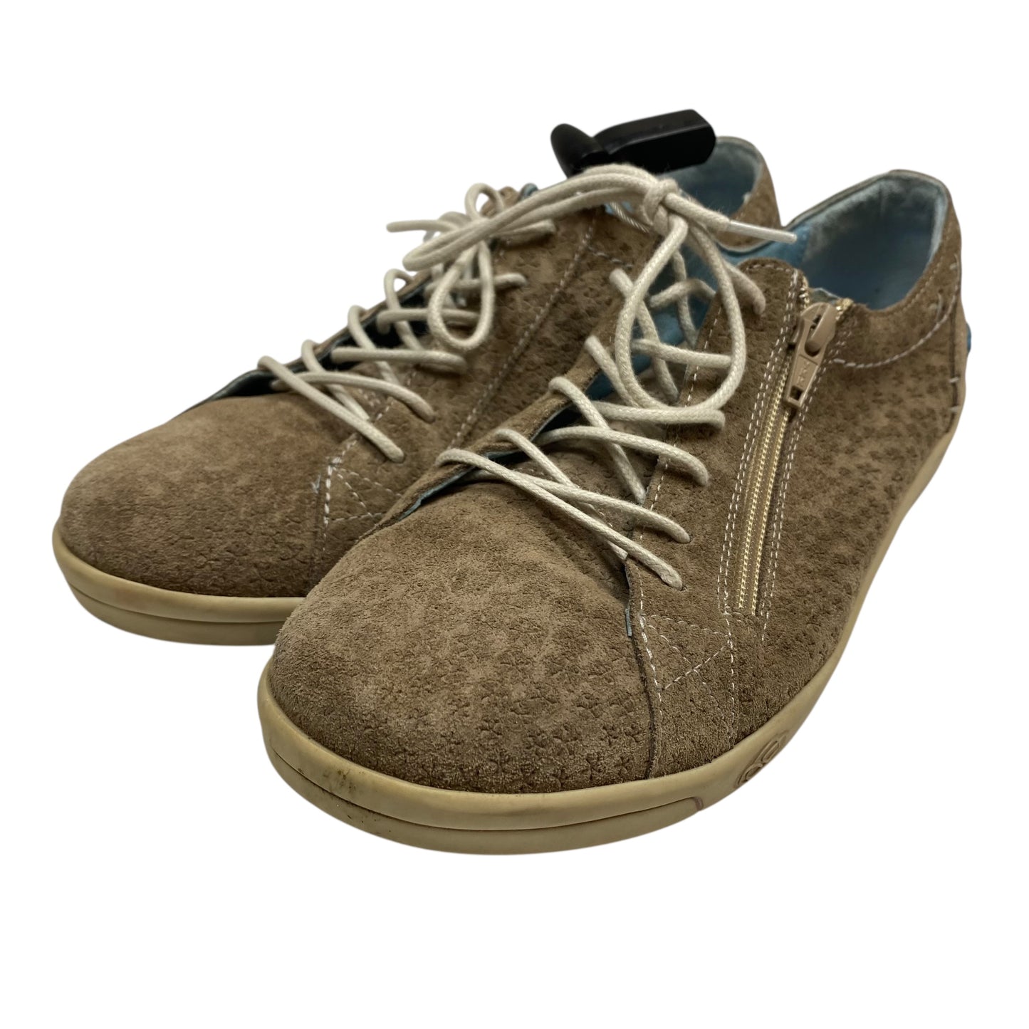 Shoes Sneakers By Cloud Footwear In Brown, Size:9