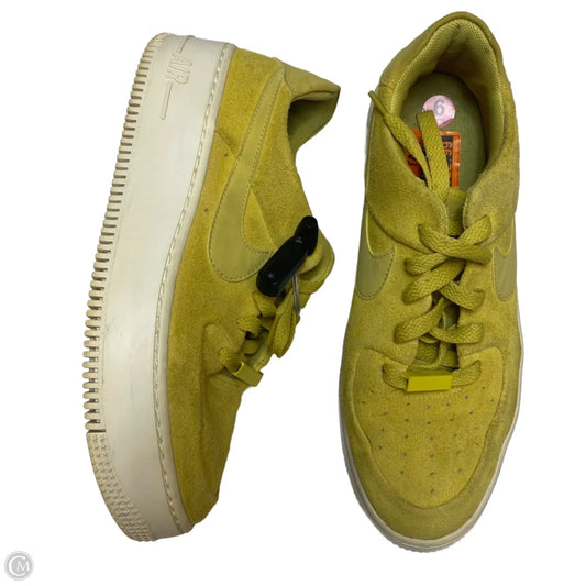 Shoes Sneakers By Nike In Yellow, Size: 9