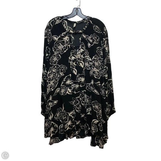 Dress Casual Short By Free People In Black, Size: L