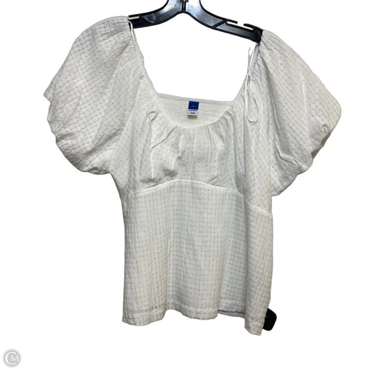 Top Short Sleeve By Old Navy In White, Size: L