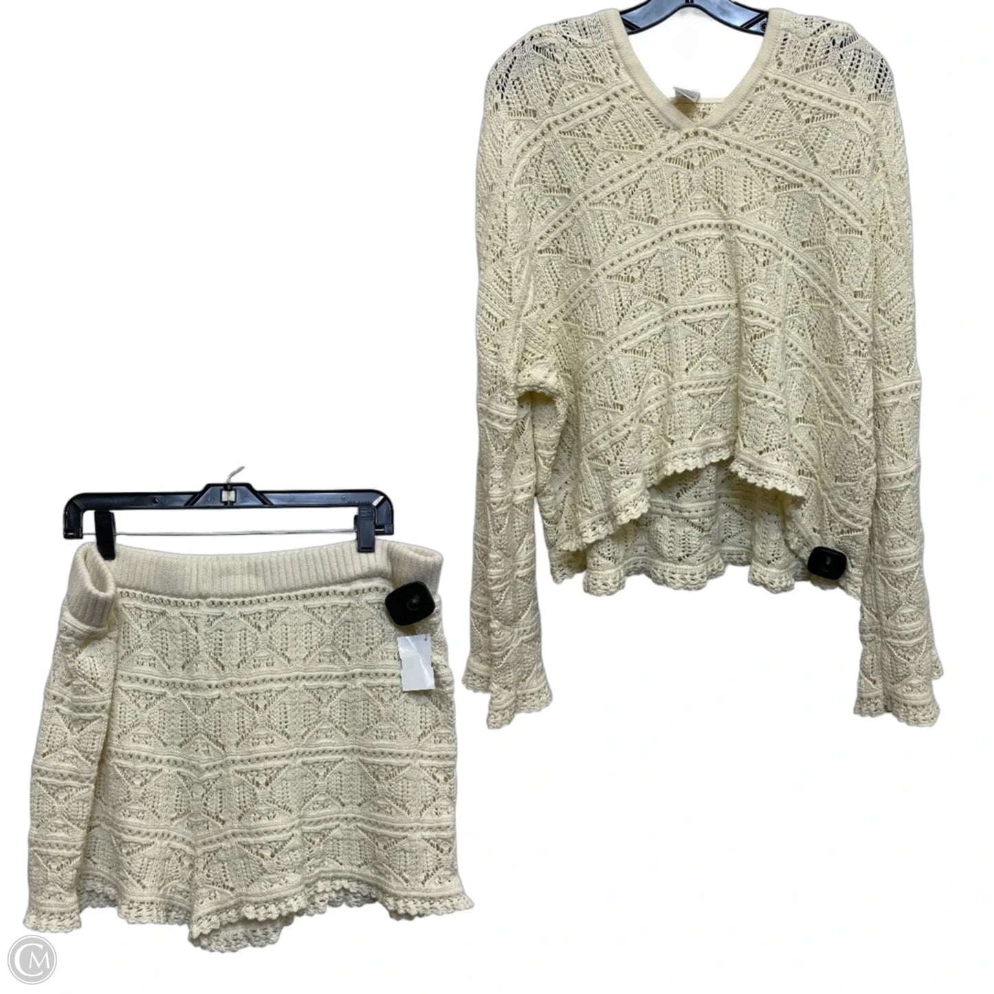 Shorts Set By Time And Tru In Cream, Size: Xl
