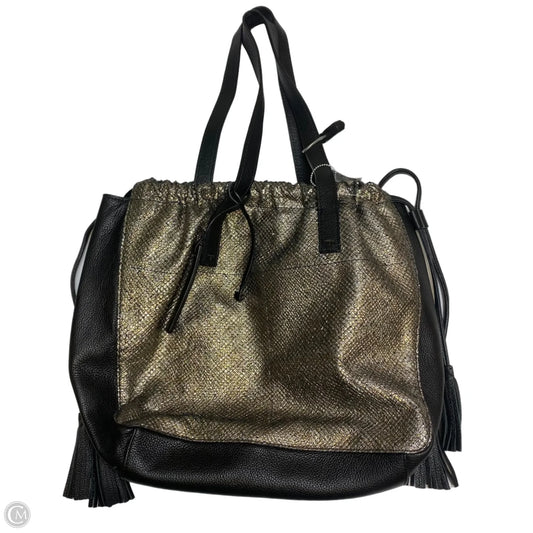 Handbag By Tahari, Size: Medium