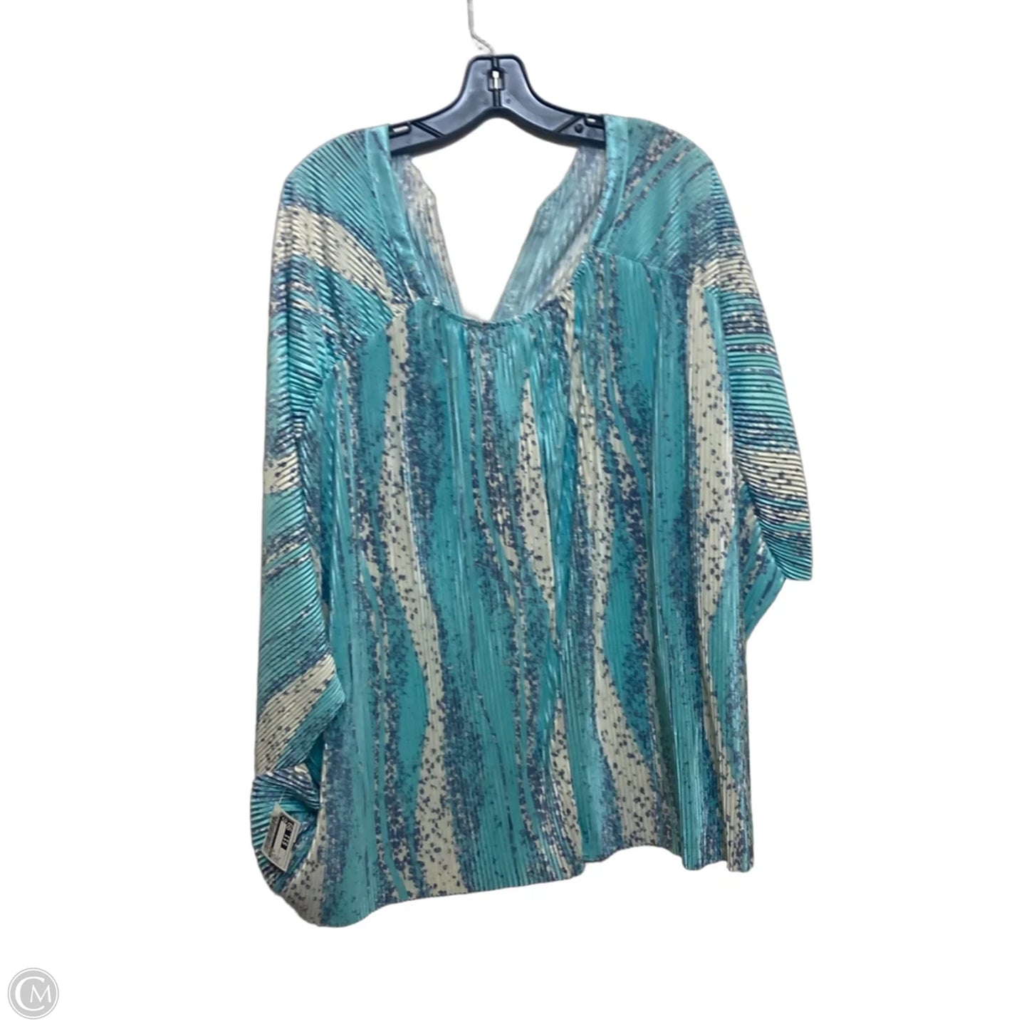 Top Short Sleeve By Entro In Blue, Size: L