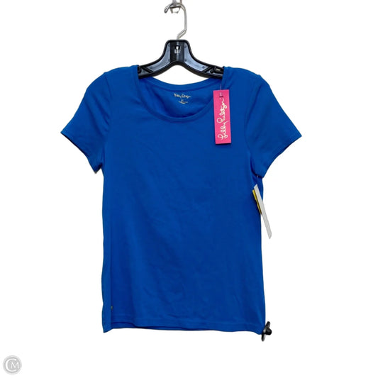 Top Short Sleeve Designer By Lilly Pulitzer In Blue, Size: M