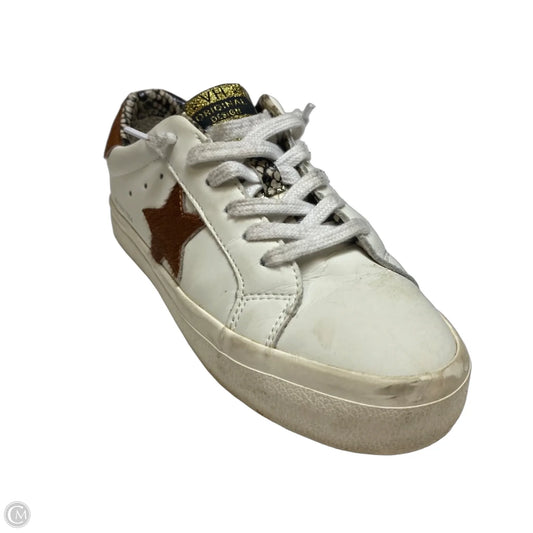Shoes Sneakers By Vintage Havana In Brown & Cream, Size: 6.5