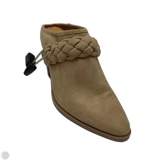 Shoes Heels Block By Universal Thread In Tan, Size: 6.5
