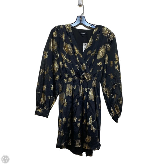 Dress Casual Short By Express In Black & Gold, Size: M