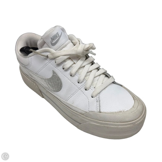 Shoes Sneakers By Nike In White, Size: 7