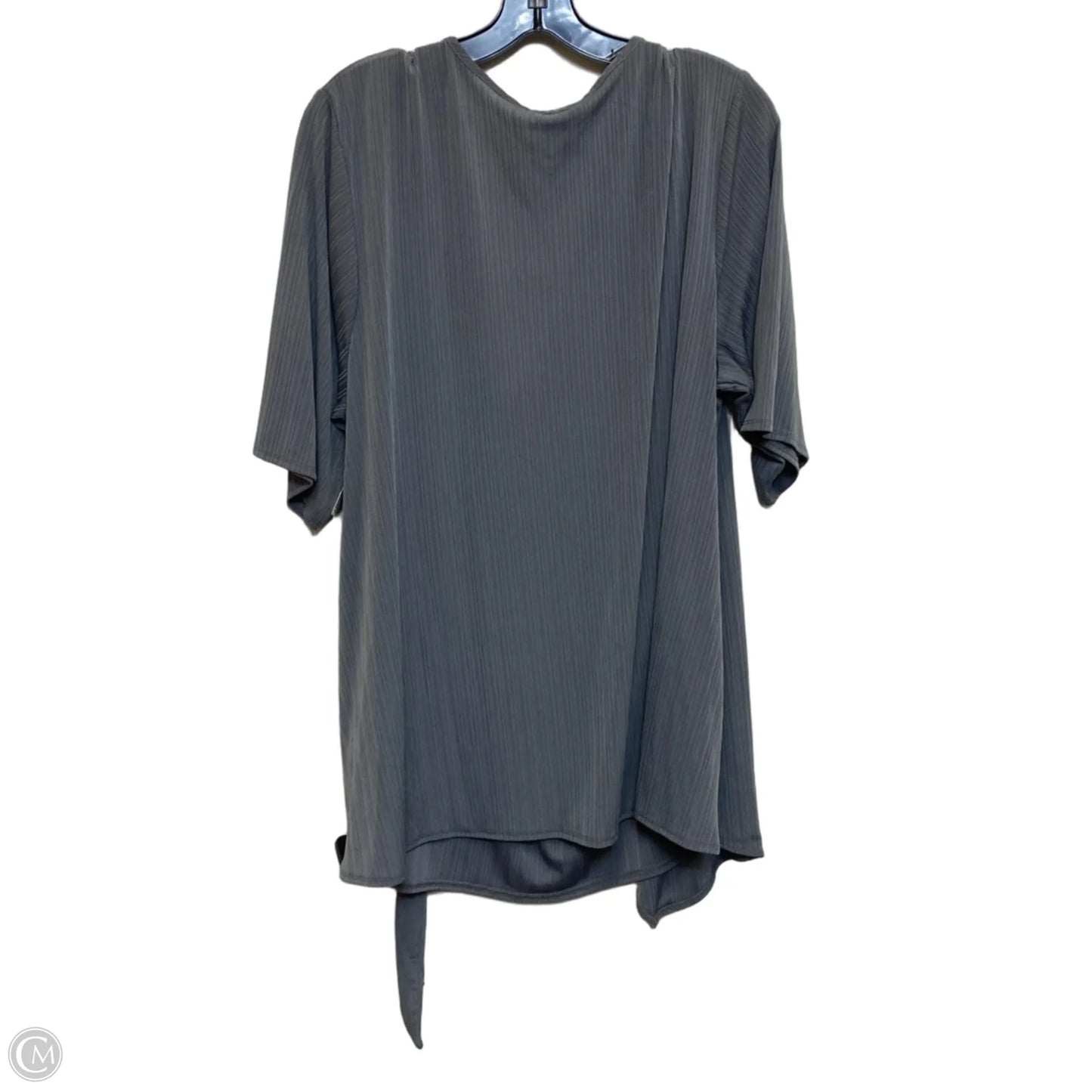 Top Short Sleeve By Cato In Grey, Size: 3x