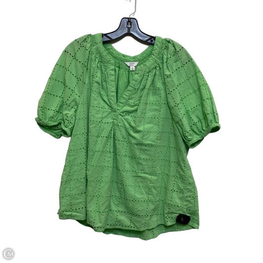 Top Short Sleeve By Crown And Ivy In Green, Size: 1x