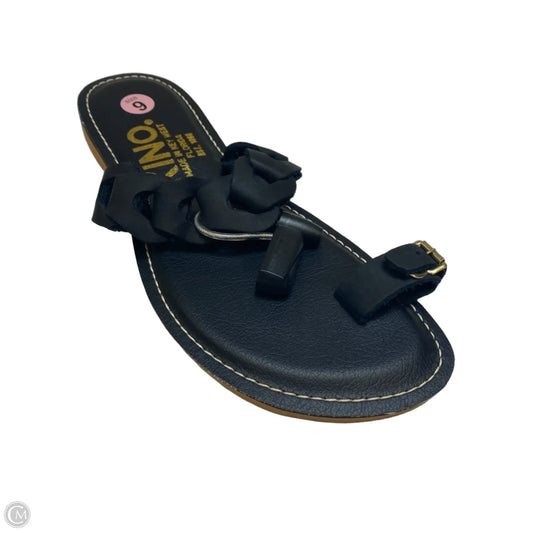 Sandals Flats By Kino In Black, Size: 9