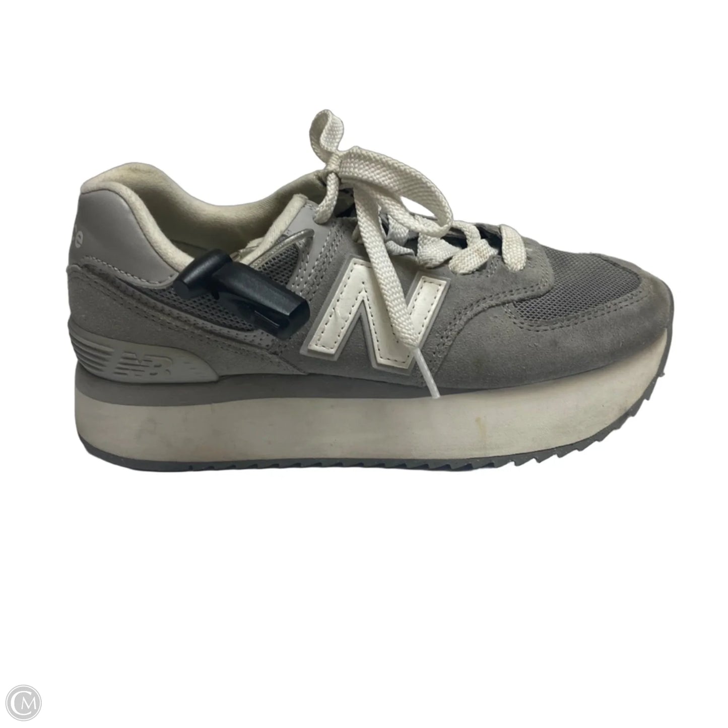 Shoes Sneakers By New Balance In Grey, Size: 7.5