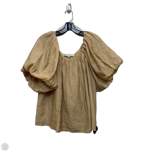 Top Short Sleeve By Endless Rose In Beige, Size: M