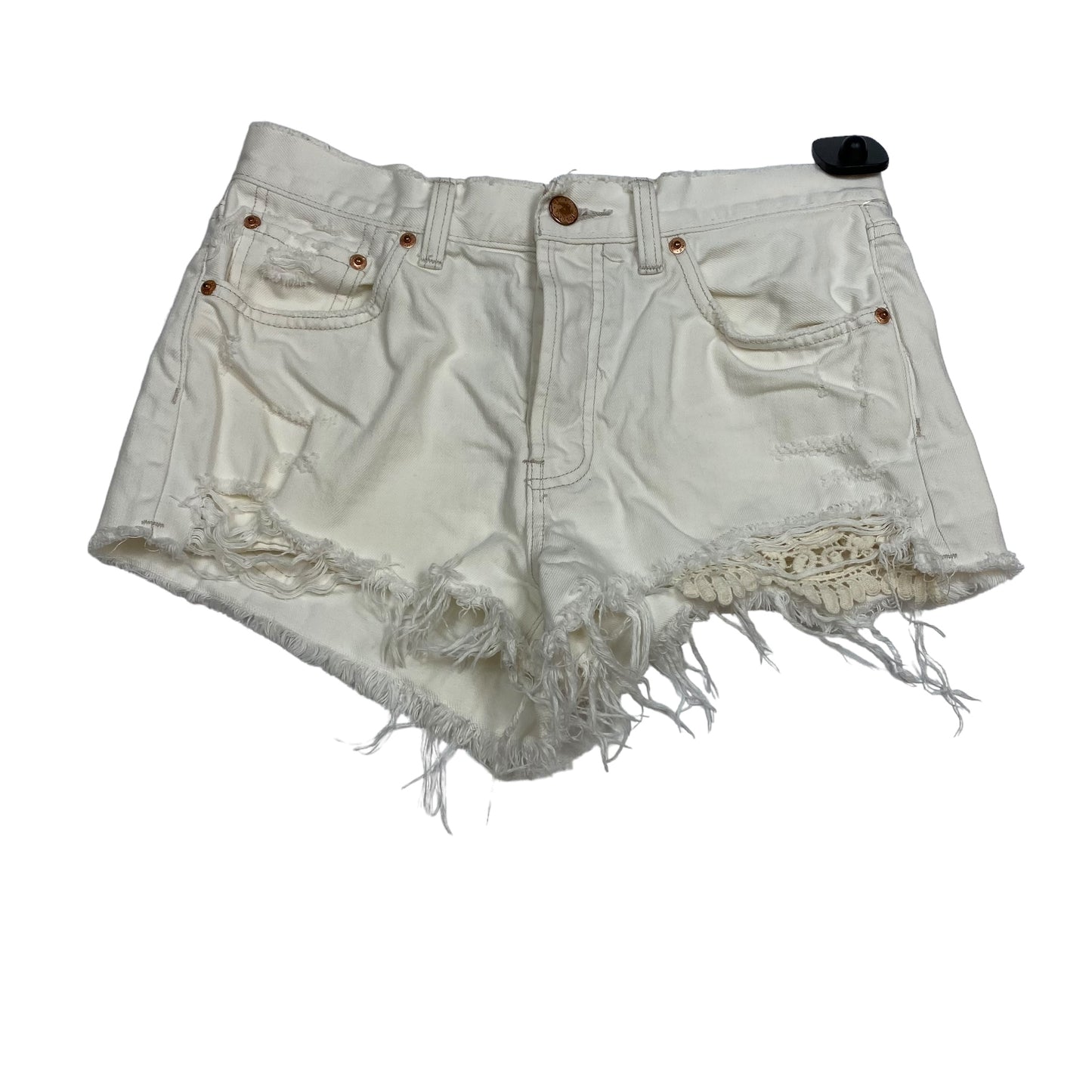 White Shorts We The Free, Size 6