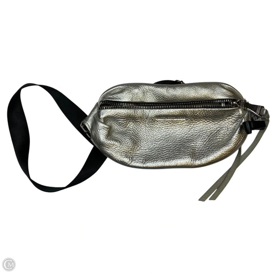 Belt Bag Designer By Aimee Kestenberg, Size: Medium