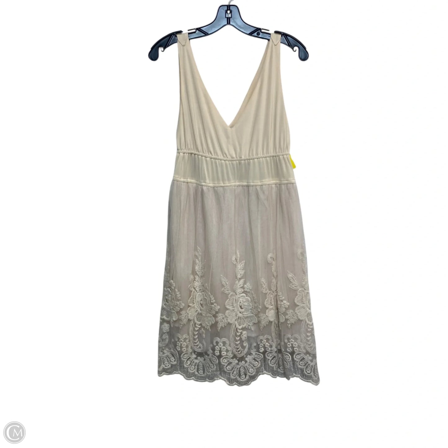 Dress Casual Short By Ultra Pink In Cream, Size: M