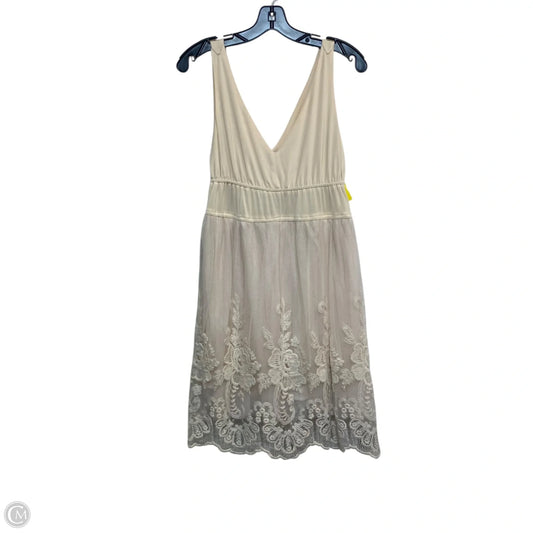 Dress Casual Short By Ultra Pink In Cream, Size: M