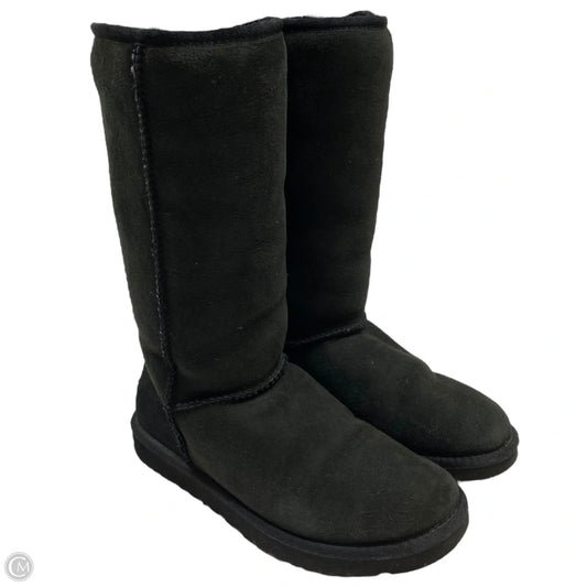 Boots Designer By Ugg In Black, Size: 7
