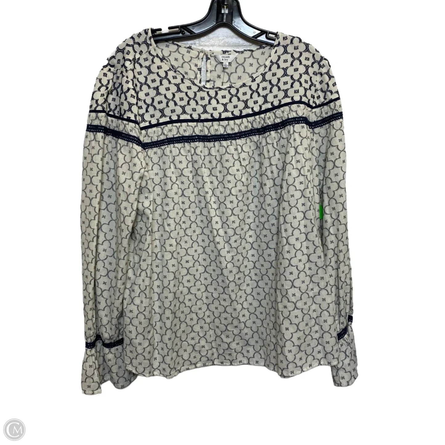 Top Long Sleeve By Crown And Ivy In Blue & White, Size: Xl