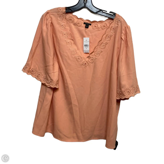 Top Short Sleeve By Ann Taylor In Peach, Size: Xl