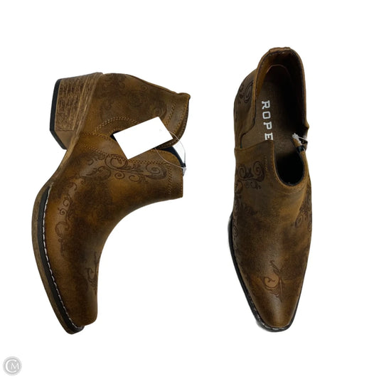 Boots Ankle Flats By Roper In Brown, Size: 6.5