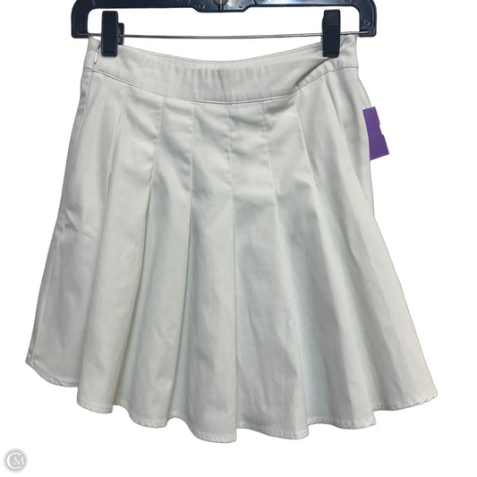 Skirt Mini & Short By Shein In White, Size: S