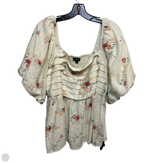 Top Short Sleeve By Torrid In Cream & Pink, Size: 1x
